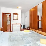 House Ulika * Bale
