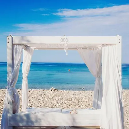 House Ulika Апартаменты *