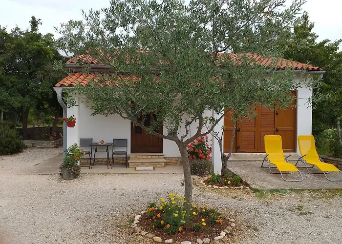 House Ulika Bale